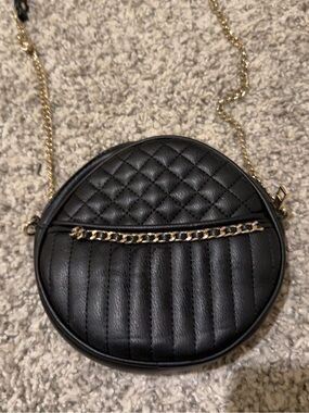 ZARA Black Round Quilted Crossbody Bag | Gold Chain Circle Purse